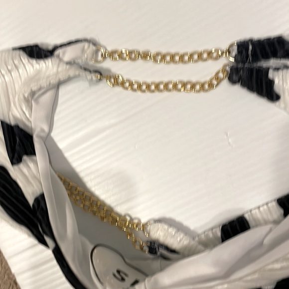 New In Bag SHEIN 2pc Bikini Bathing Suit Blk/ white print w/chain detail size XL - Picture 11 of 12
